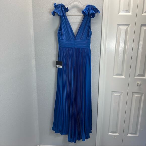 LEENA Mac Duggal Ruffle Top Sleeveless V Neck Pleated Gown Dress - Picture 13 of 14